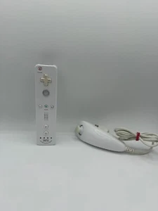 Wii Mote Motion Plus Integriert Weiß Original Funktioniert + Nunchuck - Bild 1 von 9