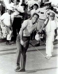 1965 Drahtfoto Tony Lema gewinnt Carling World Open im Pleasant Valley Country Club - Bild 1 von 2