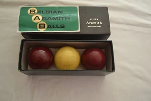 MARQUE ARAMITH SUPER MADE IN BELGIQUE 3 BOULLES DE BILLARD PROFESSIONNEL - Photo 1/5