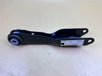 Brazo de suspensión inferior trasero izquierdo Land Rover Defender 110/130 LR163135 genuino nuevo Foto 1 de 4