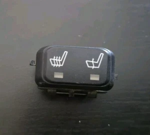 03-11 Lincoln Town Car Passenger Side Heat Seat Switch OEM - Picture 1 of 3