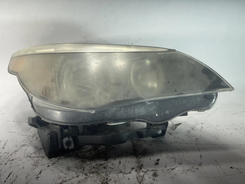 Conjunto de faros derechos usados se adapta a: BMW 545I 2004 con xenón HID con faro adaptativo Foto 1 de 4
