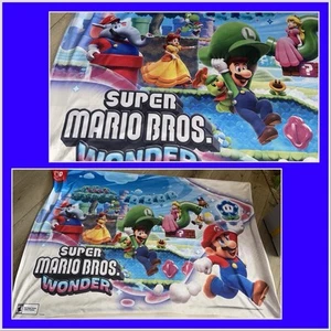 Poster promozionale Gamestop Nintendo Super Mario Bros Wonder GRANDE in tessuto RARO - Foto 1 di 5