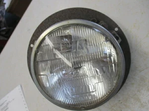 1987 XJ6 Outer Headlamp w/Bezel & Mounting 80-86 - Picture 1 of 6