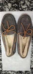 UGG women's Dakota Gray mocassins shose size 6.5 US/39 eur - Picture 1 of 14