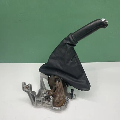 Chevrolet Cruze 2017 palanca de manija de freno de mano de emergencia OEM Foto 1 de 4