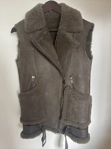 ALLSAINTS Beck 100% Shearling Gilet/ Jacket.uk 4 (fits 6/8).Khaki - Picture 1 of 7