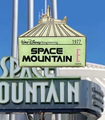 Walt Disney Imagineering - Serie de boletos electrónicos - Prendedor Space Mountain Foto 1 de 2