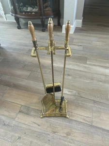 Vintage Messing und Holz Kamin Werkzeug Set enthält drei Teile und Ständer - schön - Bild 1 von 16