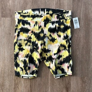 NWT Torrid Signature Waist Bike Shorts - Picture 1 of 3