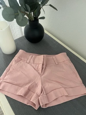 Shorts social Express linho cintura baixa midi tamanho 0 novo sem etiquetas - Imagem 1 de 4