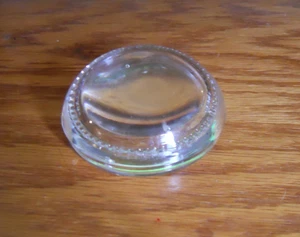 Pisapapeles vintage con lupa de vidrio transparente cúpula redonda de 3" - Imagen 1 de 2
