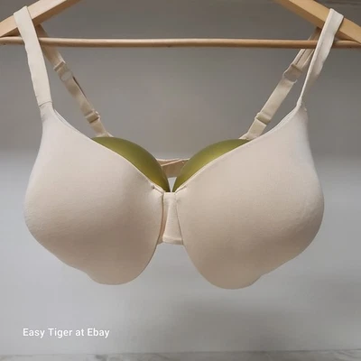 Hanes HU02 Ultimate T-Shirt Soft Contour Underwire Bra 38D Nude NWOT Petals Nice - Image 1 of 4