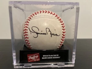 Mariano Rivera Signed Rawlings Baseball (Baseball used in Yankees batting pract. - Picture 1 of 3