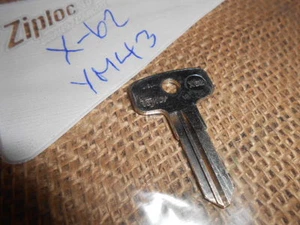NOS Yamaha OEM Ignition Key Blank X-62 YM43 - Picture 1 of 1
