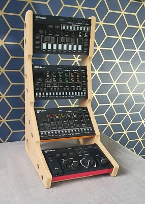Roland Aira Compact S1 J6 T8 E4 - MDF QUAD Ständer aus Synthes und Holz - Bild 1 von 4