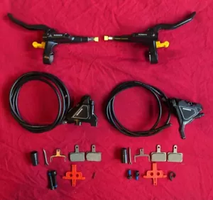 Juego de frenos hidráulicos de barra plana de montaje plano Shimano MT201 UR300 L+R grava de carretera NUEVO - Imagen 1 de 8