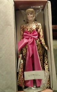 VANNA WHITE PORCELAIN Doll Collection Limited Edition 1991 with COA - Picture 1 of 10