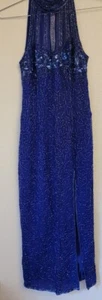 Abito da sera lungo pavimento blu royal con paillettes senza etichette taglia S/M seta con perline - Foto 1 di 6