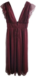 Abito midi Lulus Swiss Dot maglia bordeaux manica svasata M nuovo con etichette scollo a V linea A - Foto 1 di 6
