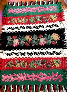 Vintage Hand Woven Kilim Area Rug Carpet Multicolor Flowers/Leaves 3' x 4' - Picture 1 of 4