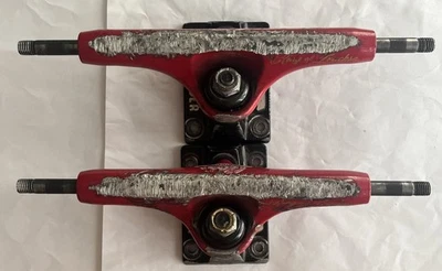 Thunder Trucks 149 Used Black And Red - Image 1 of 3