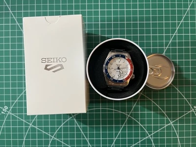 Seiko 5 Sports x Pepsi Edición Limitada SRPL99 Foto 1 de 3