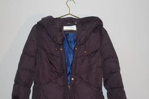 Nuevo con etiquetas Abrigo Chaqueta Tahari Para Mujer Borgoña Abajo Puffer Invierno Detallado Mujer Talla L - Imagen 1 de 5