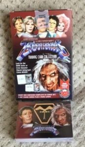 Terrahawks - Juego base de 54 cartas y caja exterior casi nuevo tarjetas imparables 2023 - Imagen 1 de 1