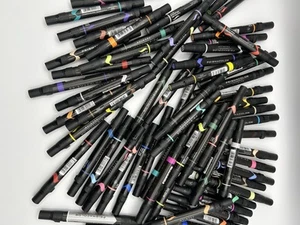 Prismacolor Premier doppelseitige Kunstmarker - 70 Stück, leichte Verwendung, sehr guter Zustand - Bild 1 von 5