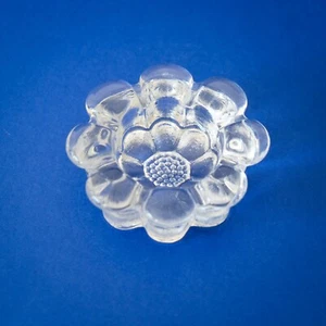 Plato de baratija o soporte para candelabro de vidrio margarita DARTINGTON CRYSTAL - Imagen 1 de 7
