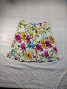 Bay Studio Y2K Skirt Size 8 Petite A-Line Stretch Floral Unlined Light weight - Bild 1 von 11