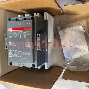UN CONTACTOR AC ABB A300-30-11 1SFL551001R8011 AC220V nuevo - Imagen 1 de 5