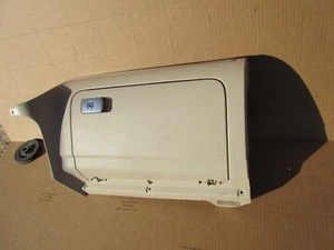 2007 VOLKSWAGEN EOS 2.0T SPORT RIGHT GLOVE BOX OEM BEIGE 1k1857135 OEM - Picture 1 of 12
