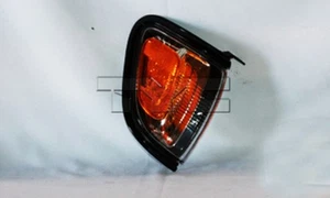 Luz de estacionamiento para Toyota Tacoma 01-04 (negro) lado derecho del pasajero - Imagen 1 de 2