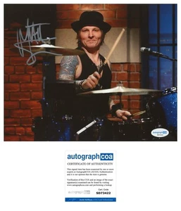 MATT SORUM SIGNED AUTOGRAPHED 8x10 PHOTO GUNS N ROSES GNR DRUMMER - ACOA COA - Picture 1 of 1