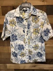 Croft & Barrow Floral Button Up Short Sleeve Shirt Size Small - Picture 1 of 2