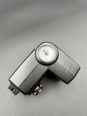 Vivitar 283 Electronic  Auto  Thyristor  Shoe Mount  Flash, Tested Works Great! - Image 1 of 4