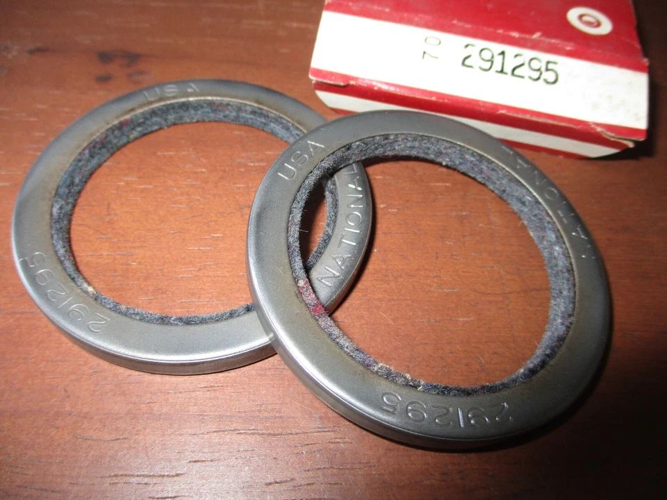 1961 62 63 64 65 66 67 68 + PONTIAC & TEMPEST + Front Wheel Seals NOS - Image 1 of 1