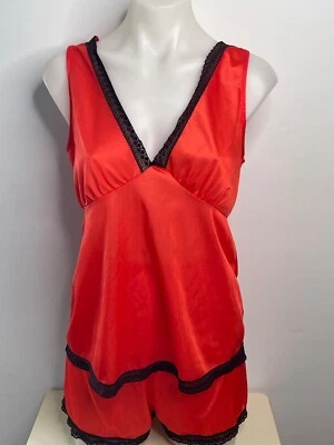 CAMISOLA TOP Y PANTALÓN TAP BRAGAS PANTALONES CORTOS DE COLECCIÓN AÑOS 70 DE NAILON Y ENCAJE NEGRO*S Foto 1 de 4