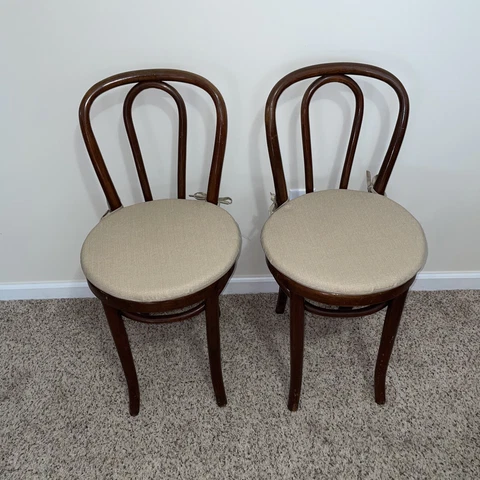 2 Antique Fischel Thonet-Style Bentwood Chairs w/Ornate Details Cover