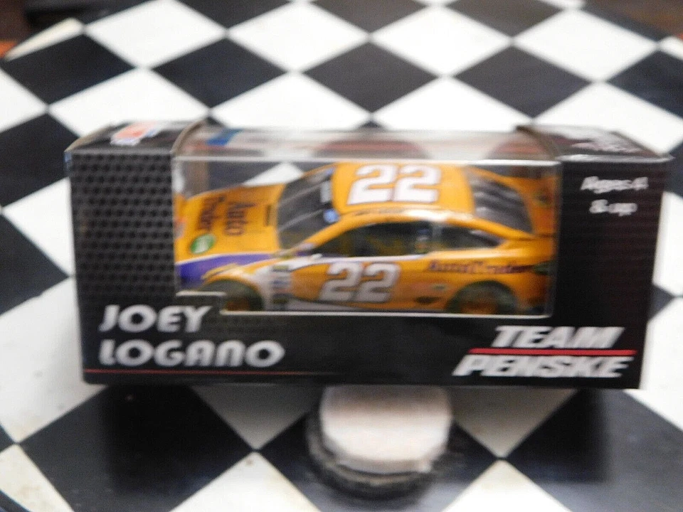 IC629 ACTION 2014 1/64 JOEY LOGANO AUTO TRADER FORD FUSION - Image 1 of 1