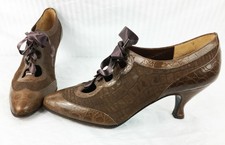 naturalizer black slip on sneakers