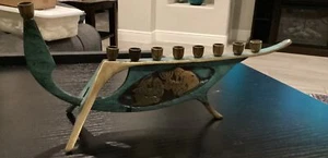 Vintage Ottone Solido Maccabe Menorah CHANUKKAH 2c - Foto 1 di 11