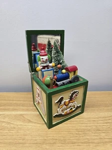 Caja de música Jack-In-The-Box Enesco “Jingle Bells” 1984 juguetes Navidad - Imagen 1 de 10