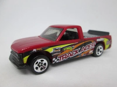 Chevy 1500 Hot Wheels de 2006 Track Aces Foto 1 de 4