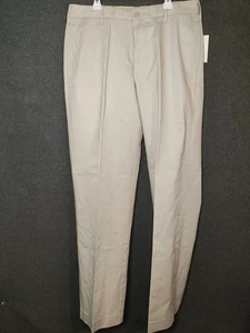 NWT Izod Men’s Madison Chino Pants 32x32 Straight Fit No Iron New Warm Pearl - Picture 1 of 3