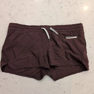 Vuori Clementine Short 2.0 Performance Shorts in Burgundy Red X- Large - Picture 1 of 14
