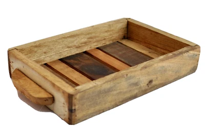 Tablett scrapwood Massivholz alt Holz 30 x 20 cm mit Griffen Shabby recycelt - Bild 1 von 4