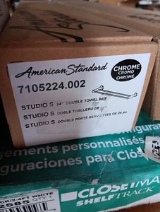 American Standard Studio S 24" Doppel Handtuchhalter. Chrom poliert.  - Bild 1 von 2